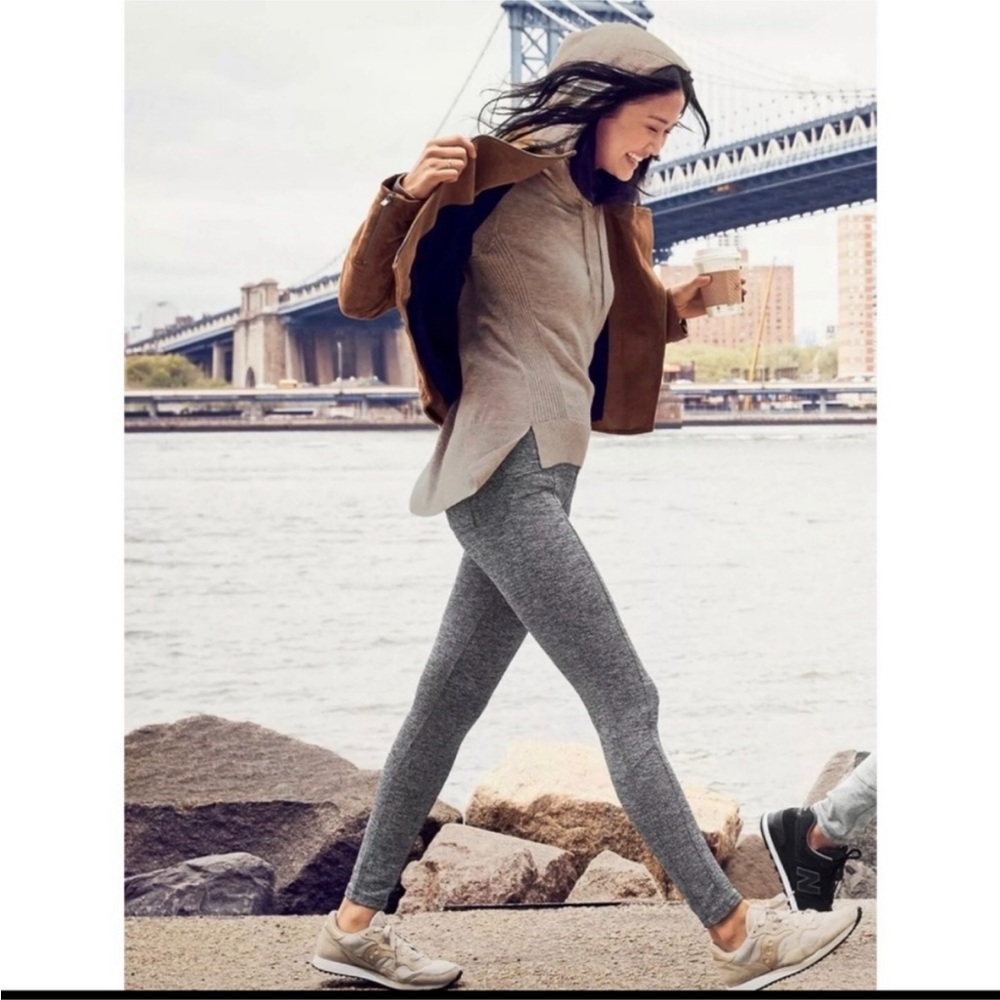 Athleta Gray Herringbone Metro High Waisted Leggings